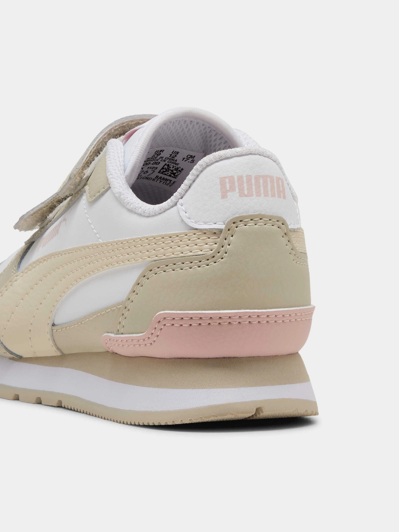Кросівки PUMA St Runner V4 L V Ps модель 399737 Кросівки PUMA St Runner V4 L V Ps модель 399737 Фото