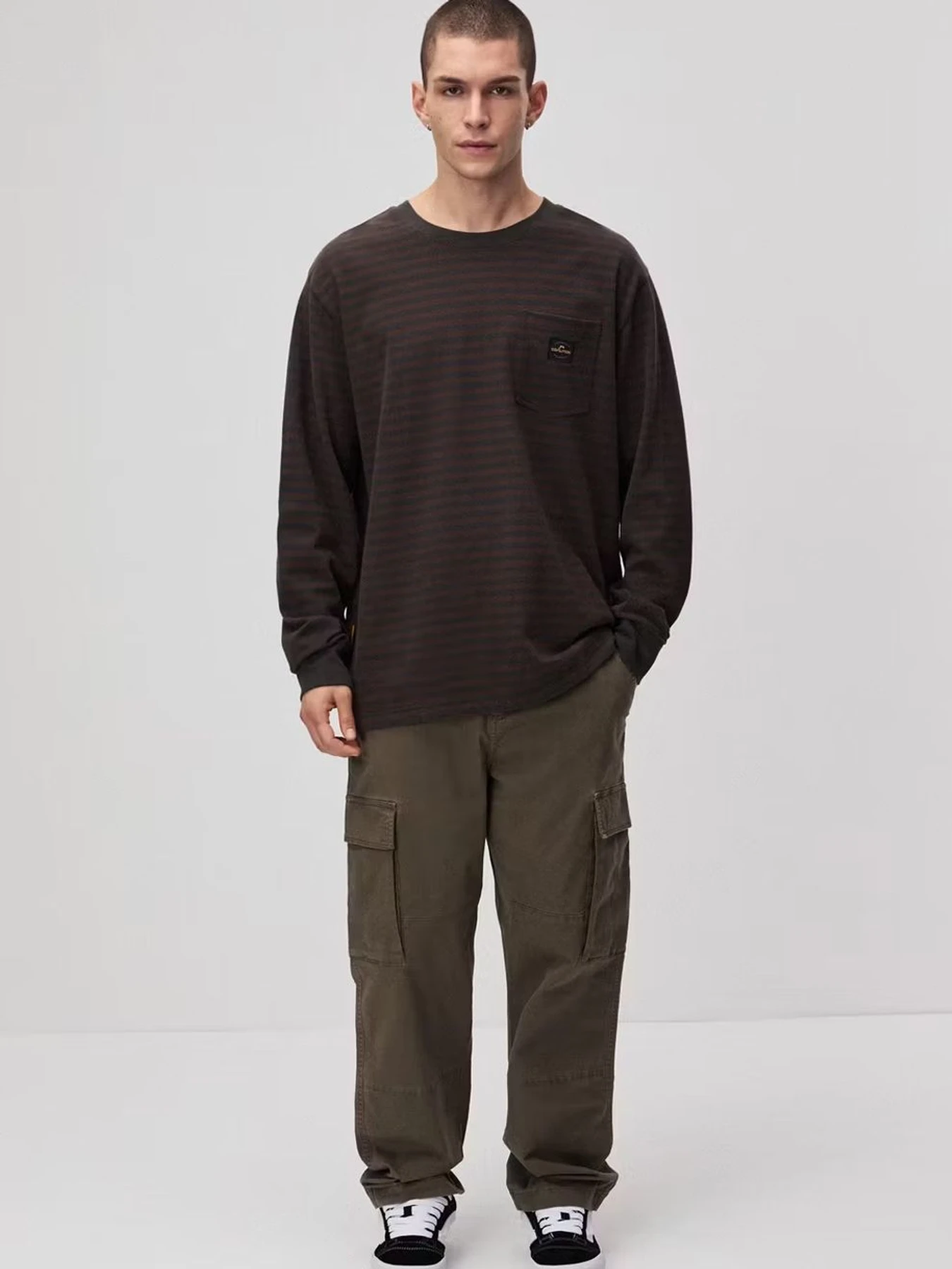 Худи и свитшоты DIVERSE Cltn Lg Stripe модель 10048068 Худи и свитшоты DIVERSE Cltn Lg Stripe модель 10048068 Фото