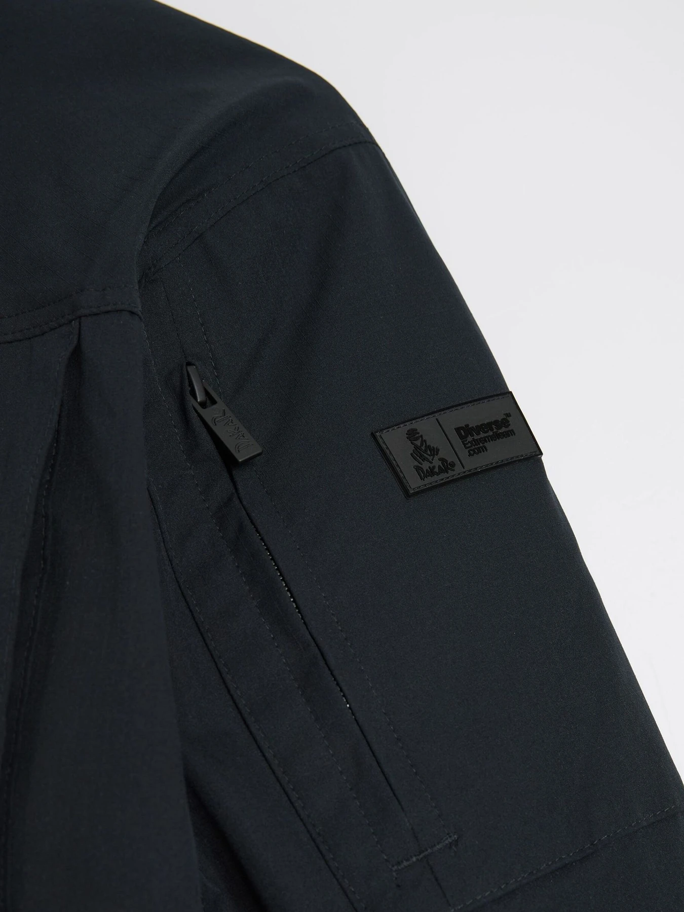 Куртки и дубленки DIVERSE Dkr Combati модель 10045790 Куртки и дубленки DIVERSE Dkr Combati модель 10045790 Фото