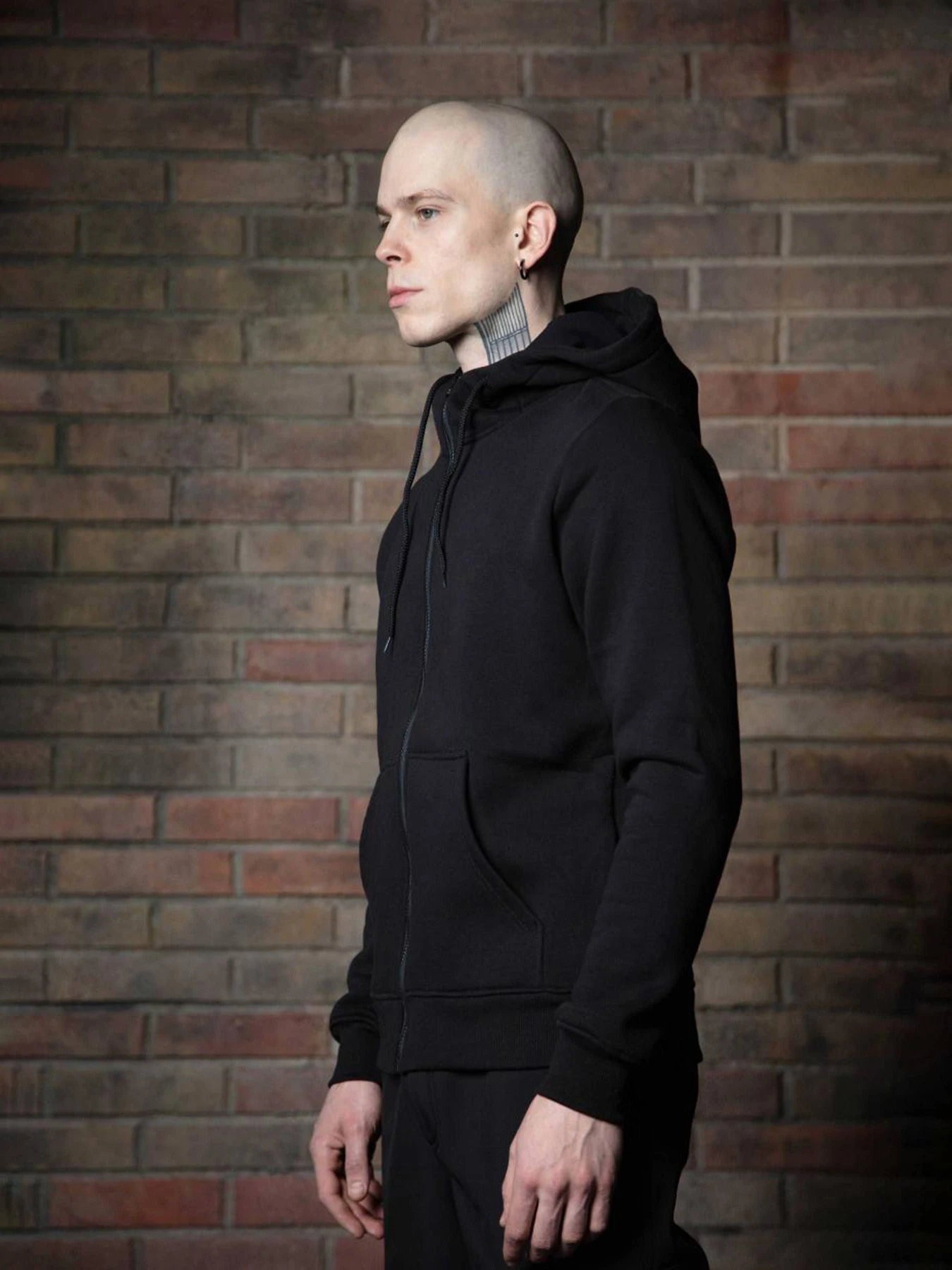 Худи и свитшоты Custom Wear модель cw-zip-8954 Худи и свитшоты Custom Wear модель cw-zip-8954 Фото