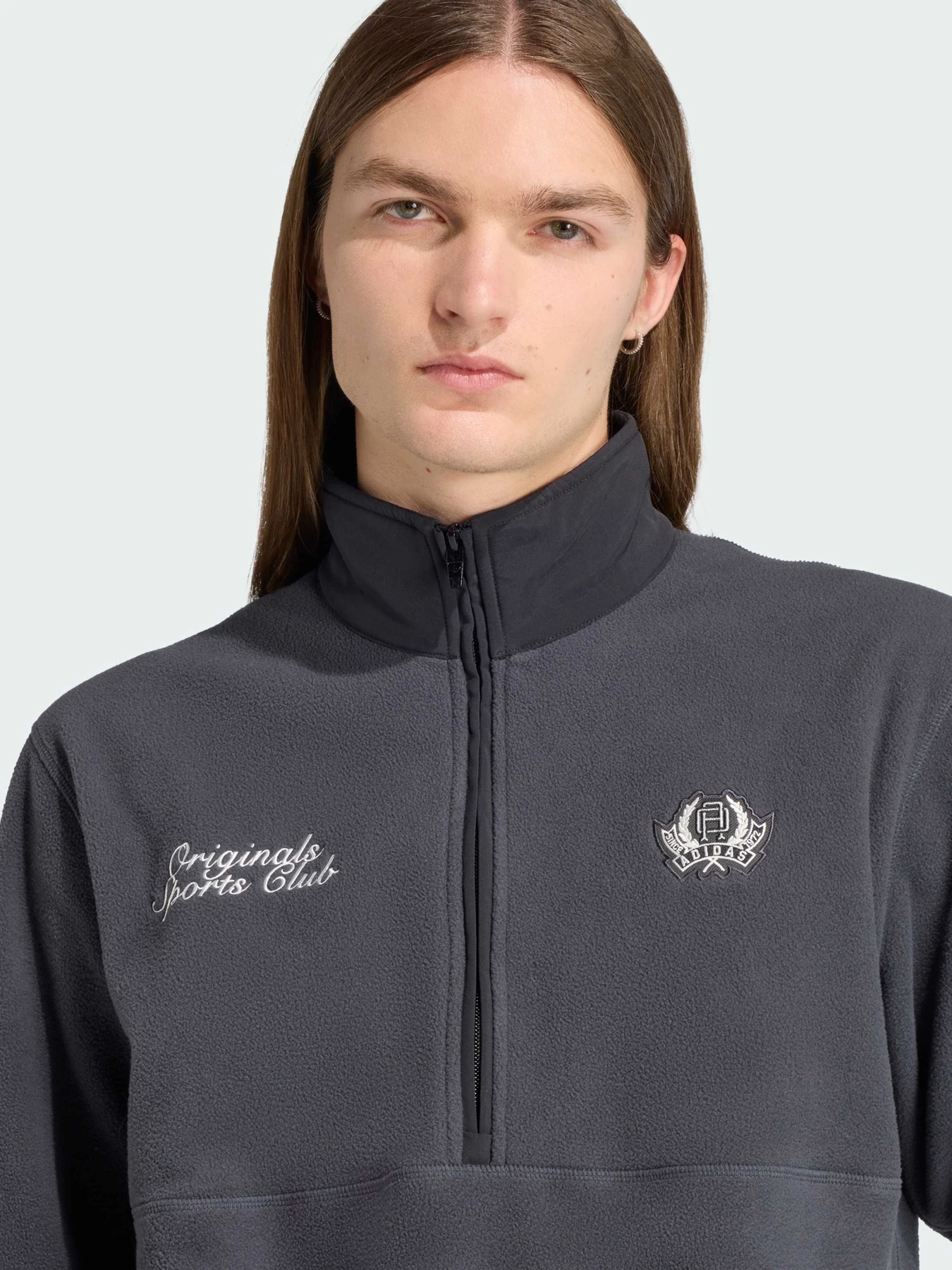 Худи и свитшоты Adidas Graphics модель JX8191 Худи и свитшоты Adidas Graphics модель JX8191 Фото