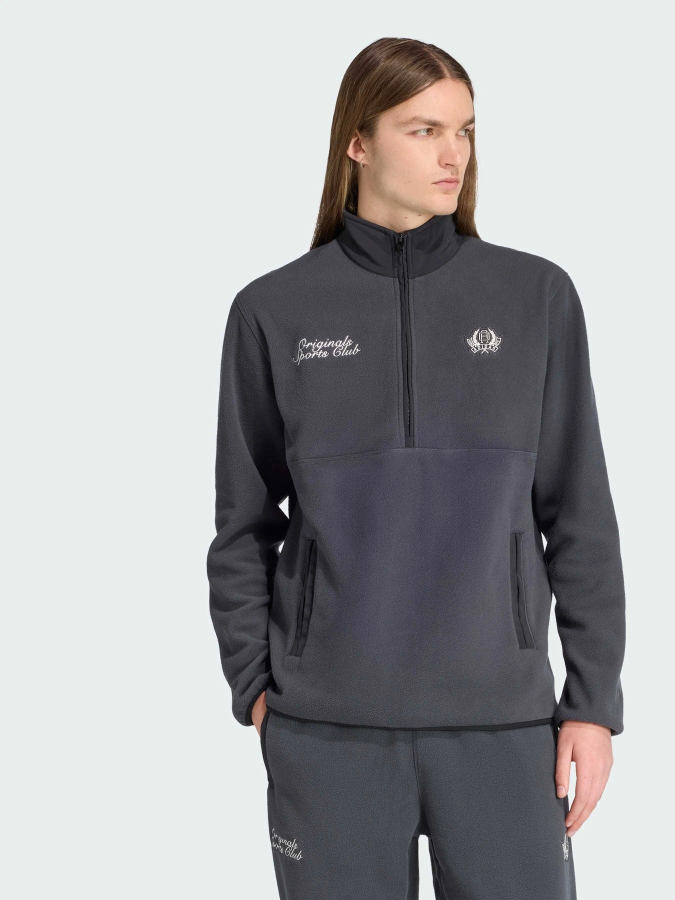 Худи и свитшоты Adidas Graphics модель JX8191 Худи и свитшоты Adidas Graphics модель JX8191 Фото
