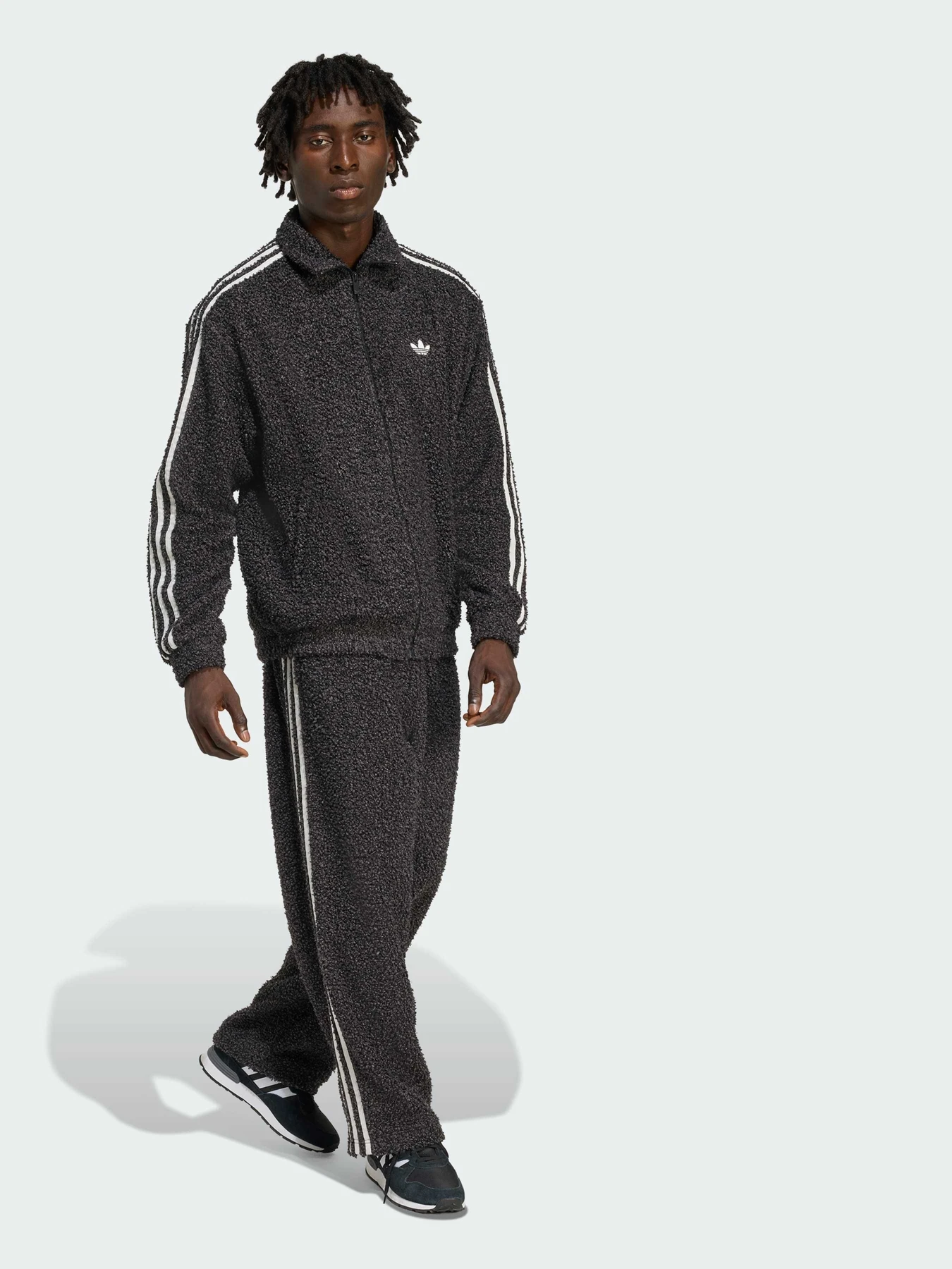 Худи и свитшоты Adidas модель KS5275 Фото