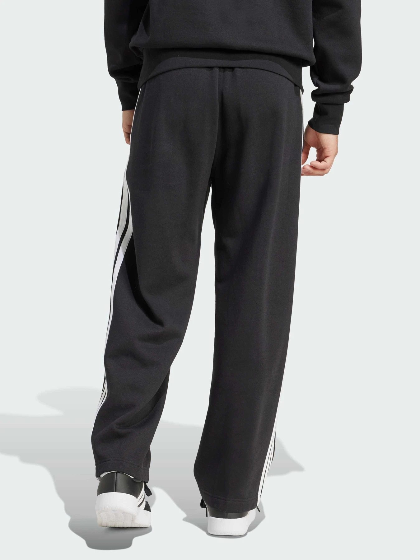 Брюки Adidas модель JM1770 Брюки Adidas модель JM1770 Фото