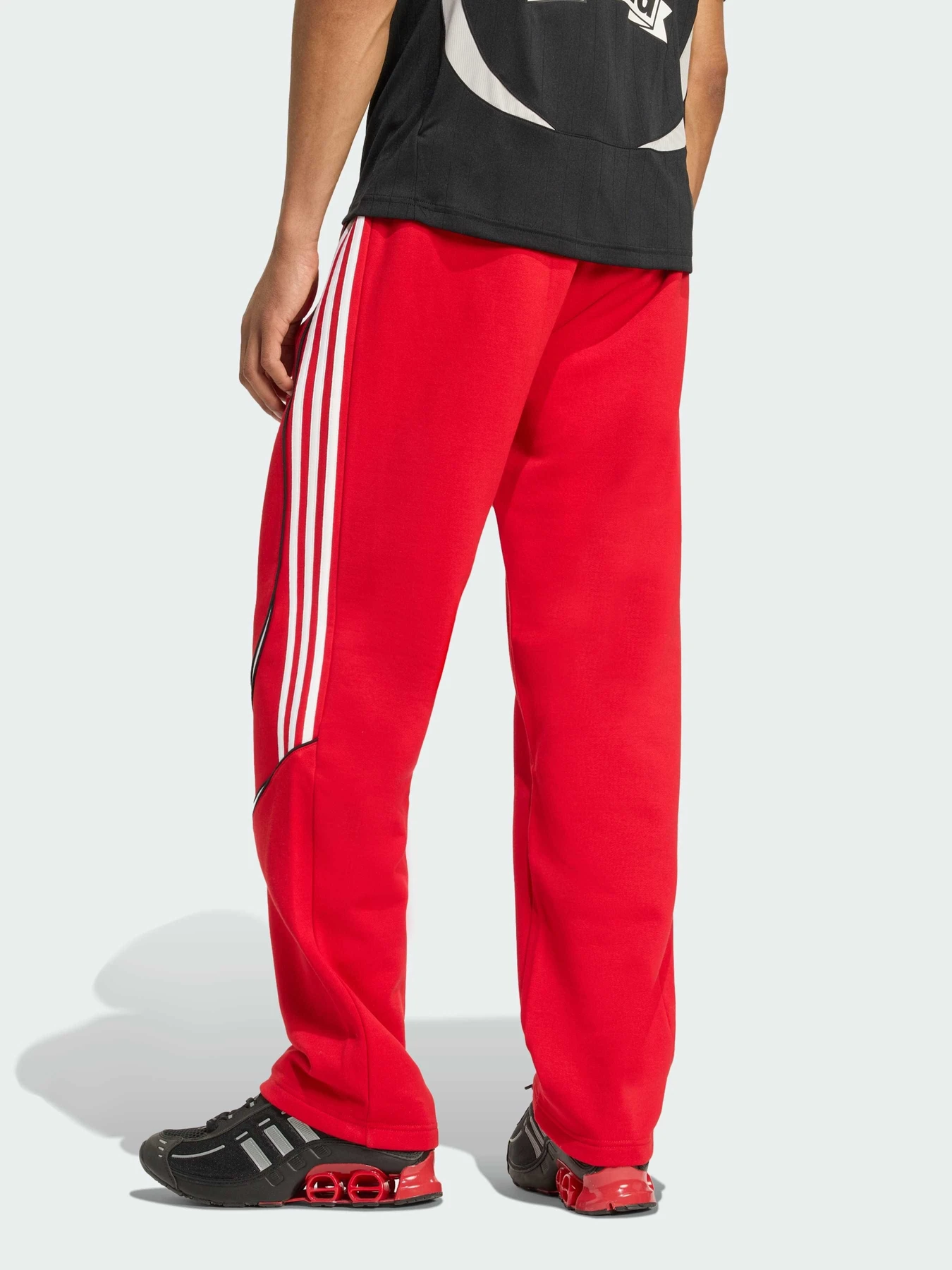 Брюки Adidas модель KG2677 Брюки Adidas модель KG2677 Фото