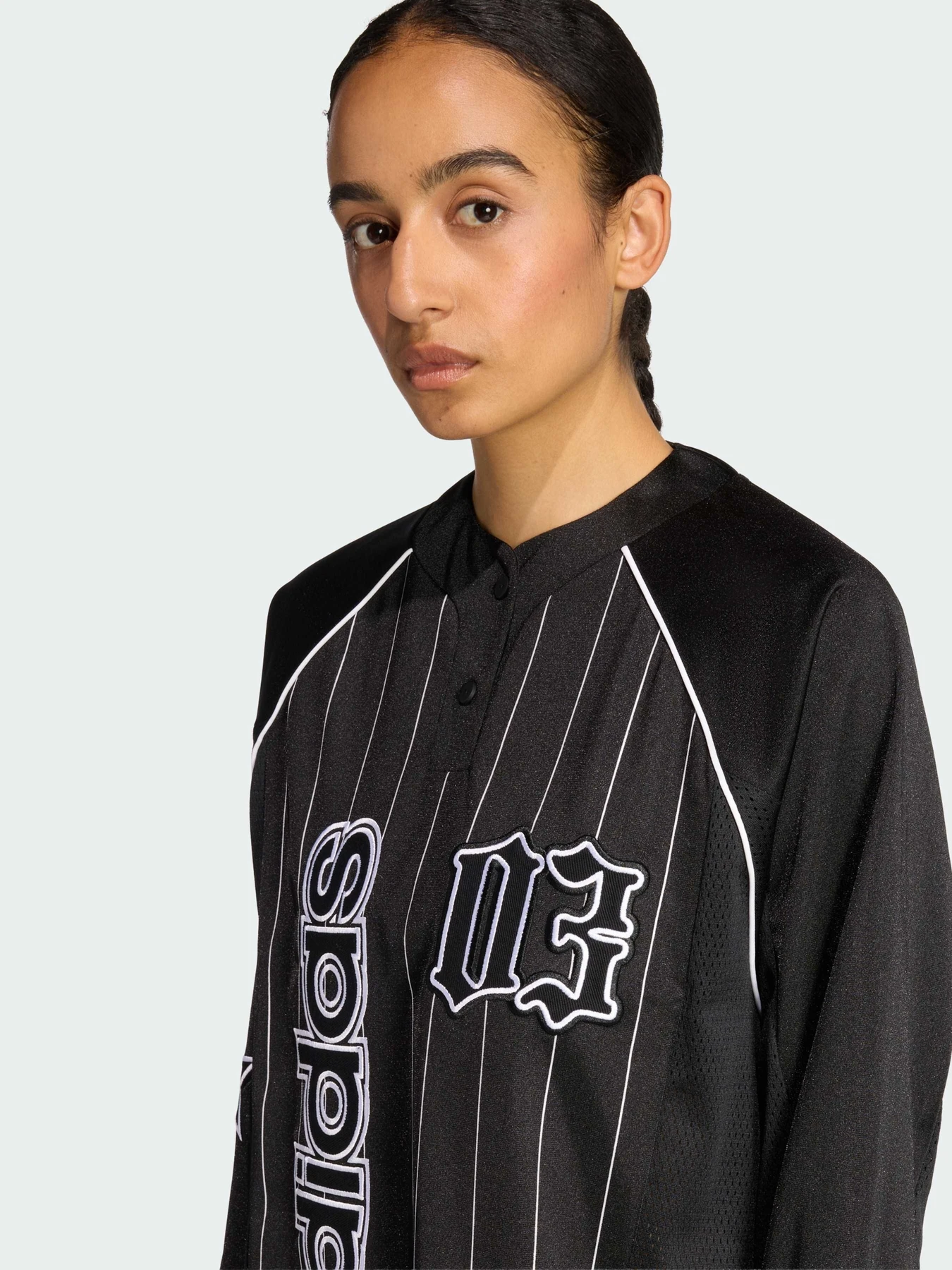 Худи и свитшоты Adidas модель KC6282 Худи и свитшоты Adidas модель KC6282 Фото