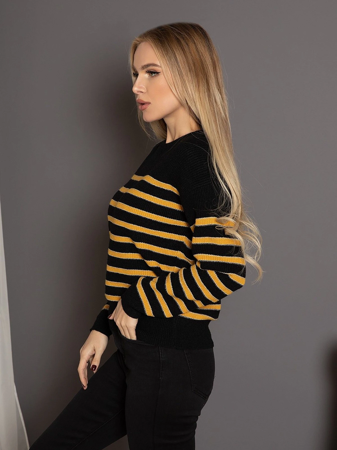 Светри та кардигани ISSA Plus модель WN20-210_blackyellow Фото