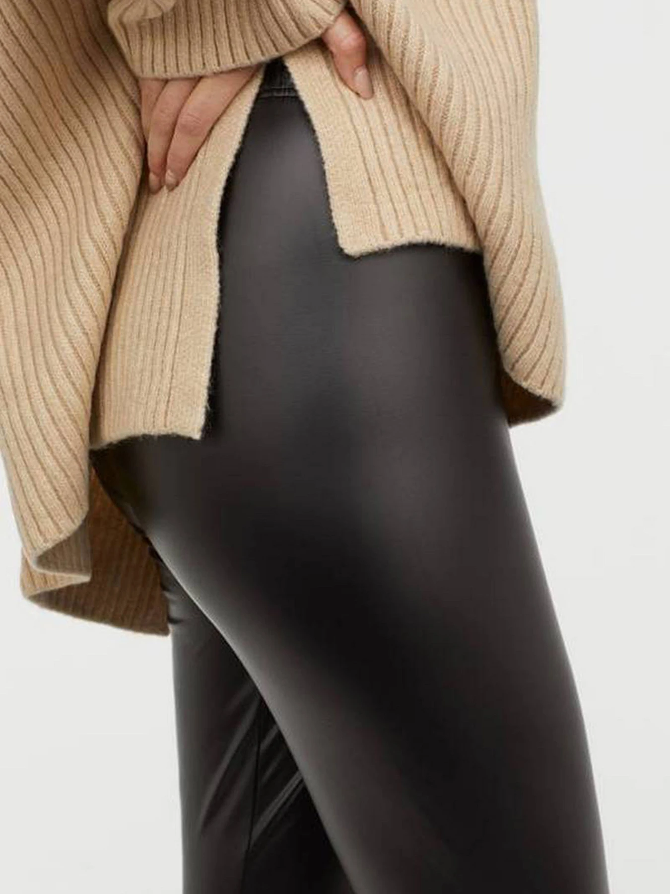 Штани H&M модель 3059311wer_Черный Фото