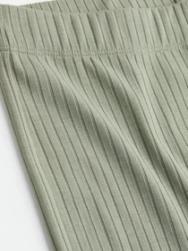 Брюки H&M модель 2634961wer_Хаки Фото