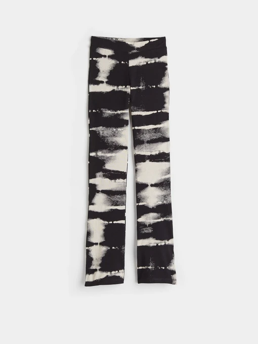 Брюки H&M модель 10286755kwer_Черно-белый Фото