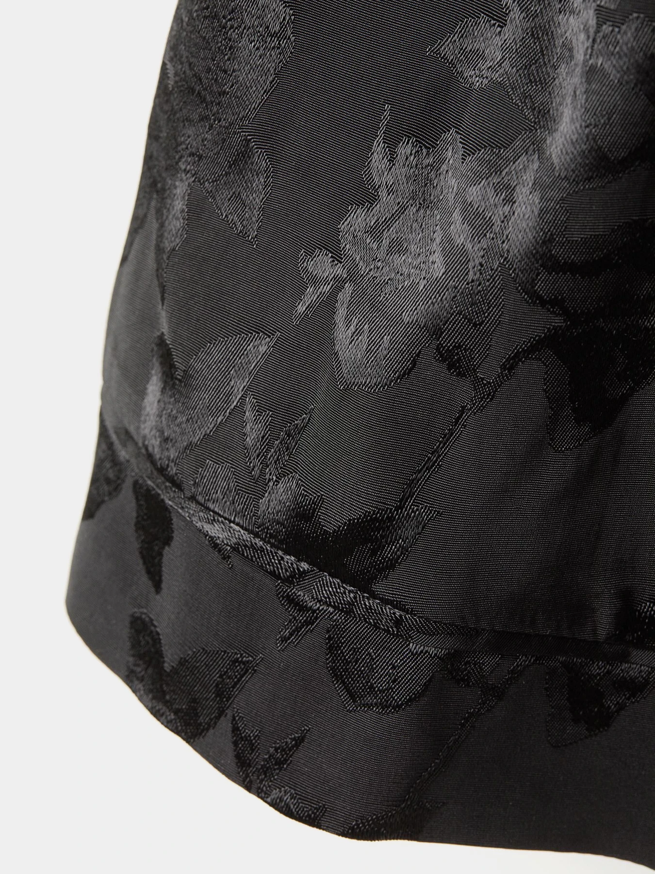Шорти H&M модель 6527948dlog_Черный Фото