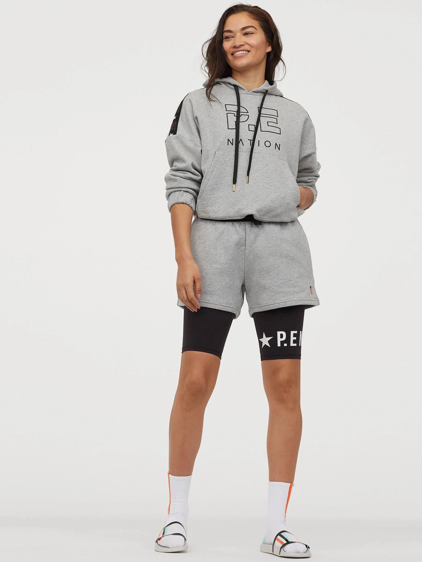 Шорты H&M модель 8317741wer_Светло-серый Фото