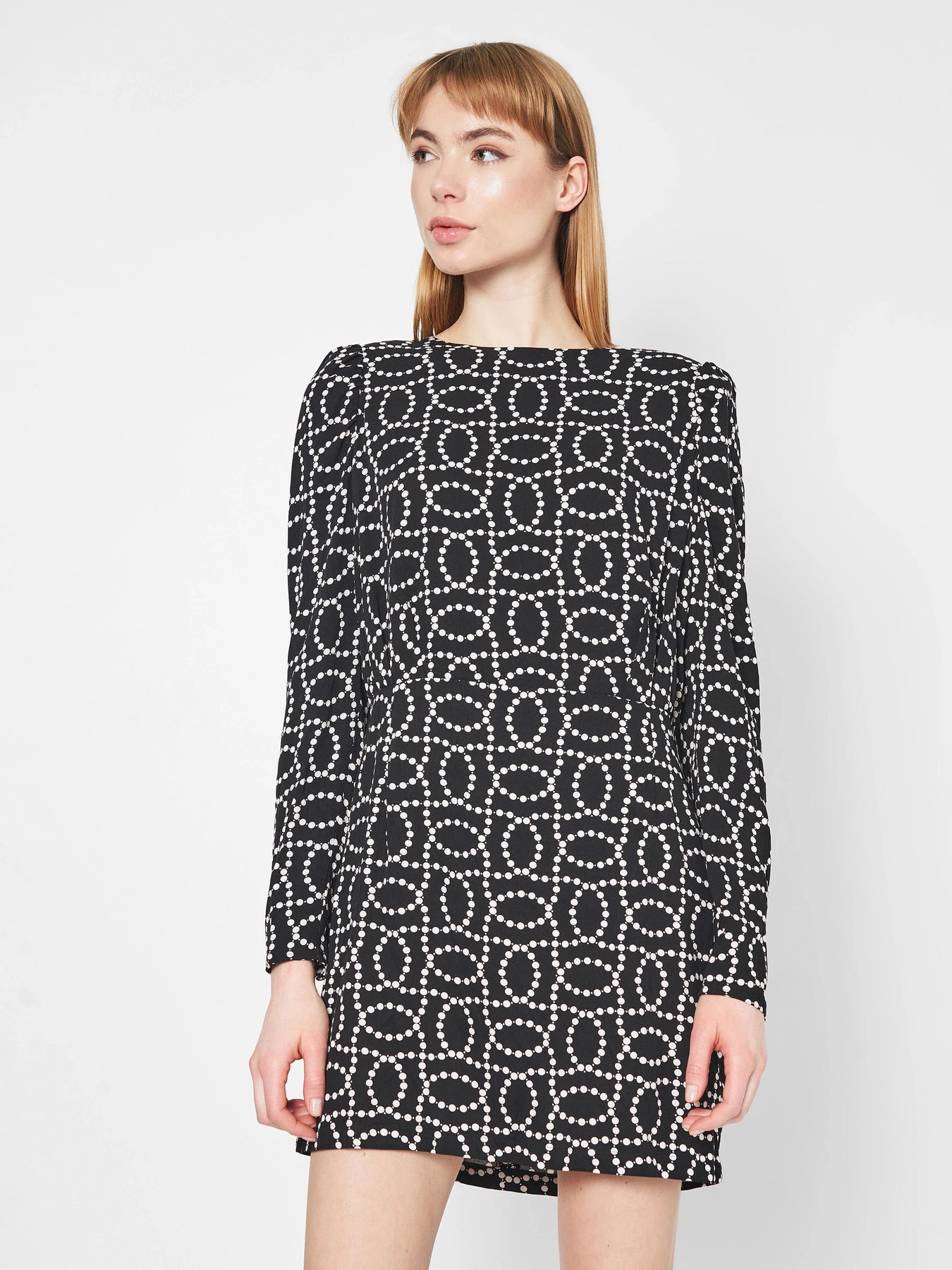 Платья H&M модель 8062431log_Черный Фото