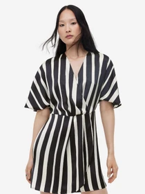 Платья H&M модель 1165281wer_Черно-белый Фото