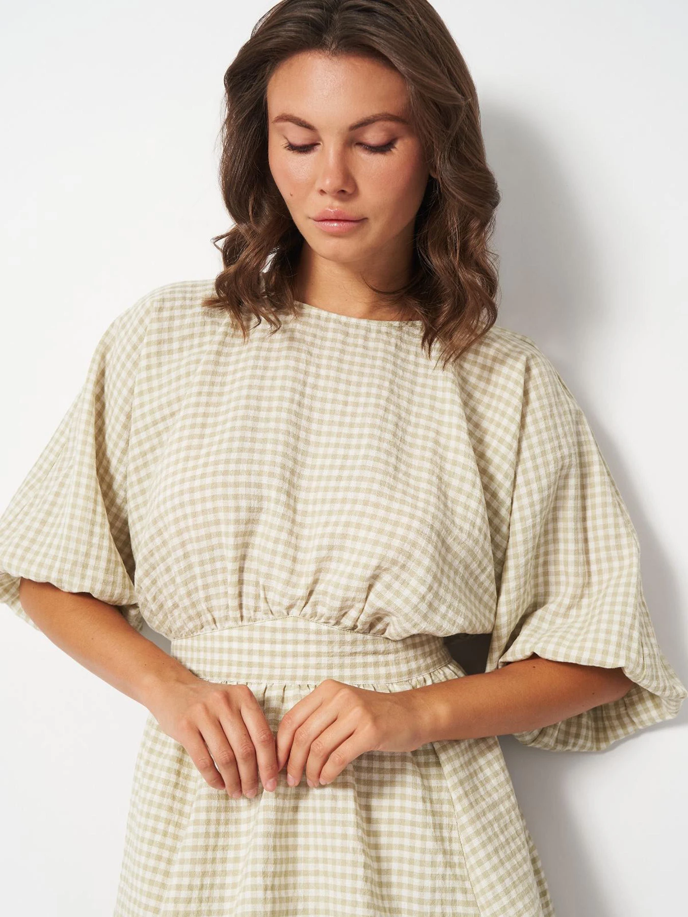 Платья H&M модель 2585341wer_Светло-зеленый Фото
