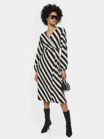 Сукні H&M модель 1155349wer_Черно-белый Фото