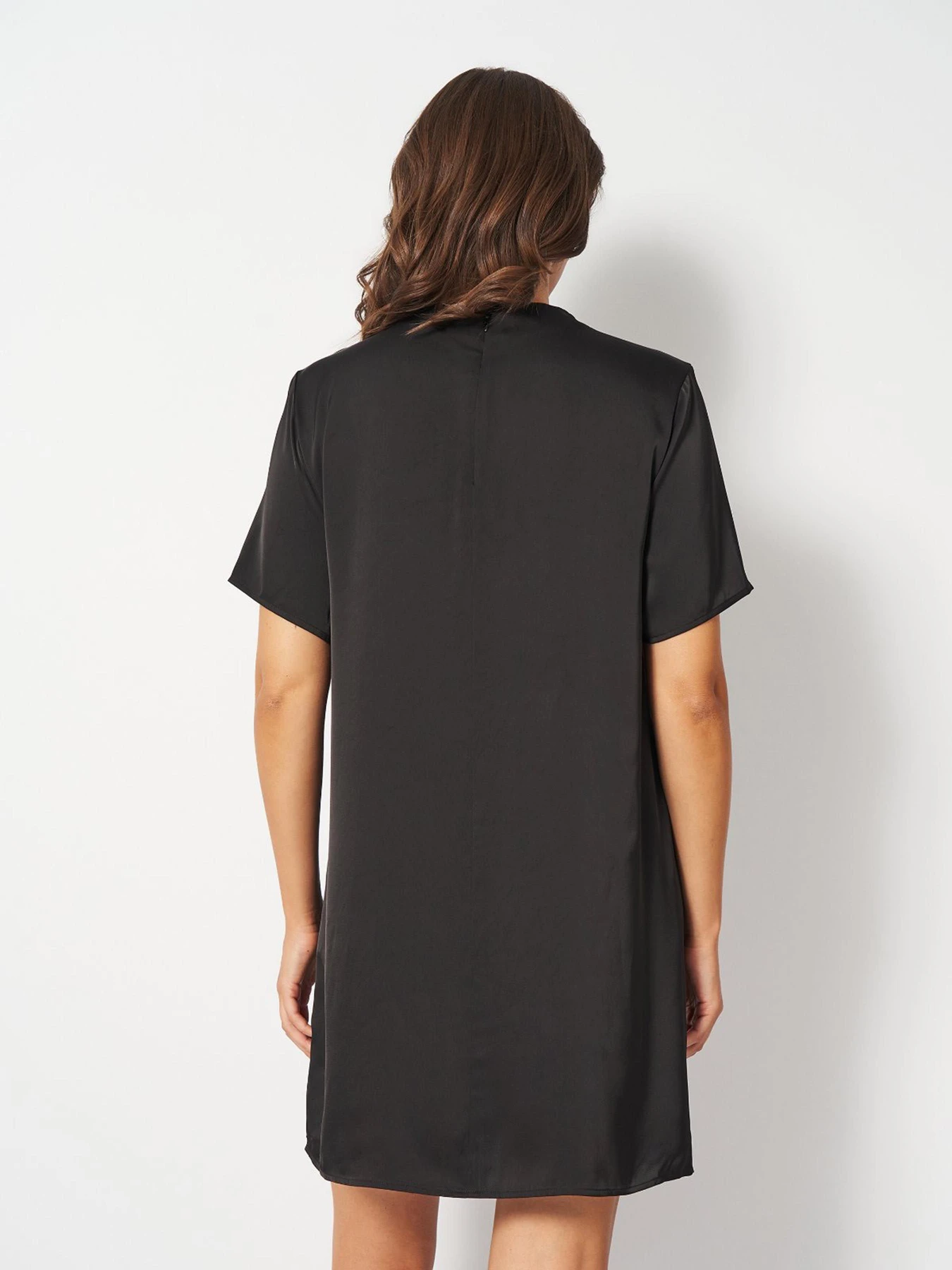 Платья H&M модель 5624999wer_Черный Фото