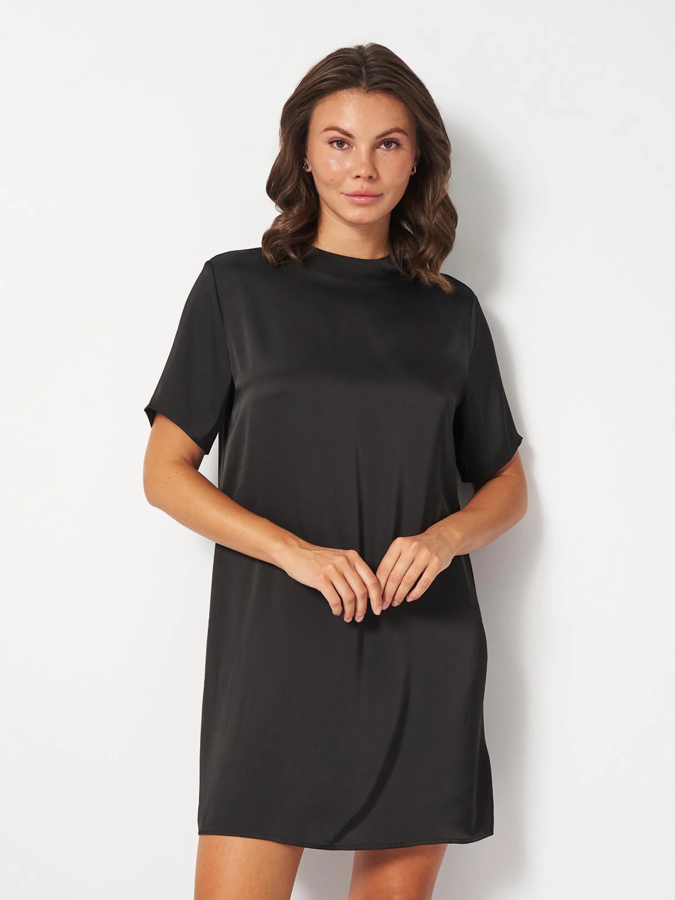 Платья H&M модель 5624999wer_Черный Фото