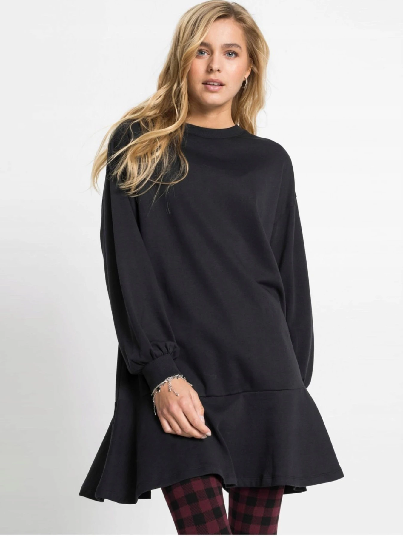 Платья H&M модель 8400611wer_Темно-серый Фото