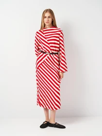 Платья H&M модель 5551101ral_Красно-белый Фото
