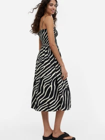Сукні H&M модель 1163482wer_Черно-белый Фото