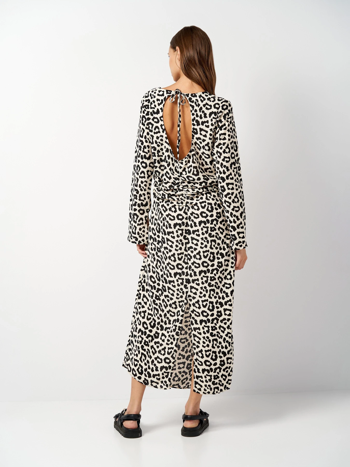Сукні H&M модель 1110463ral_Бело-черный Фото