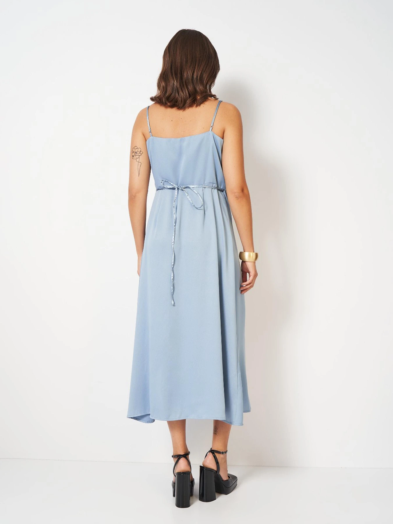 Платья H&M модель 5976926wer_Голубой Фото