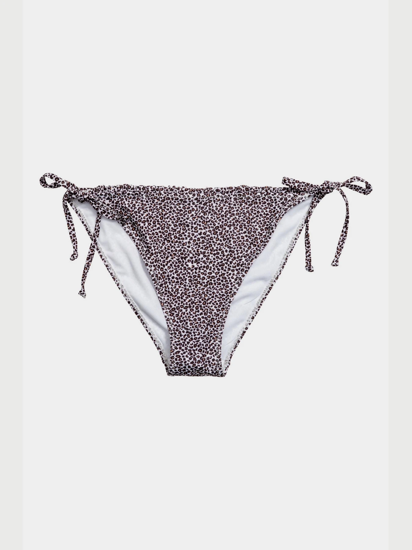 Одежда для пляжа H&M модель 5524451bw_Комбинированный Фото