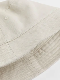 Шапки и кепки H&M модель 10485855wer_Светло-бежевый Фото