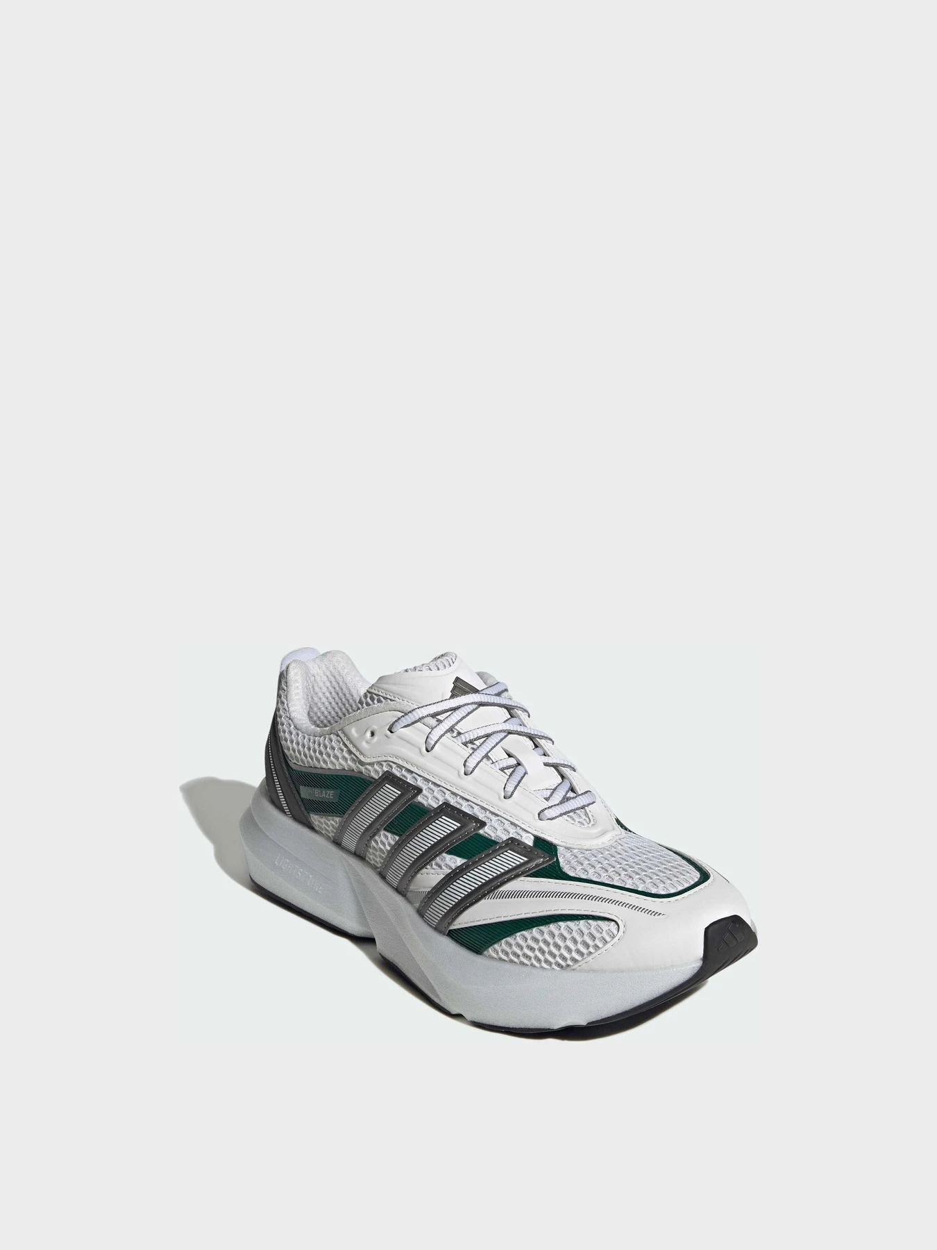 Кроссовки Adidas модель JQ7182 Кроссовки Adidas модель JQ7182 Фото