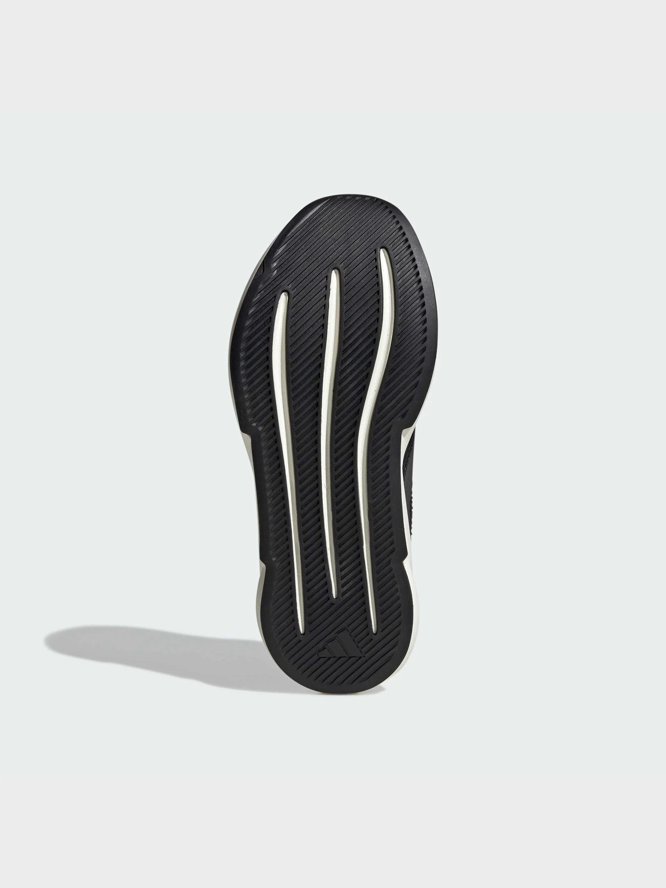 Кросівки Adidas модель HP6977 Кросівки Adidas модель HP6977 Фото