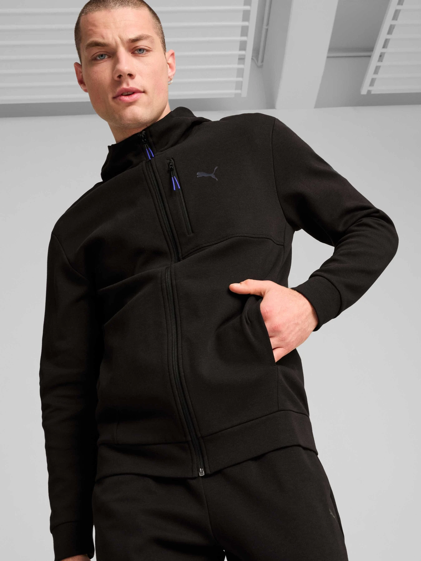 Худі та світшоти PUMA Open Road Full-zip Hoodie модель 681654 Худі та світшоти PUMA Open Road Full-zip Hoodie модель 681654 Фото