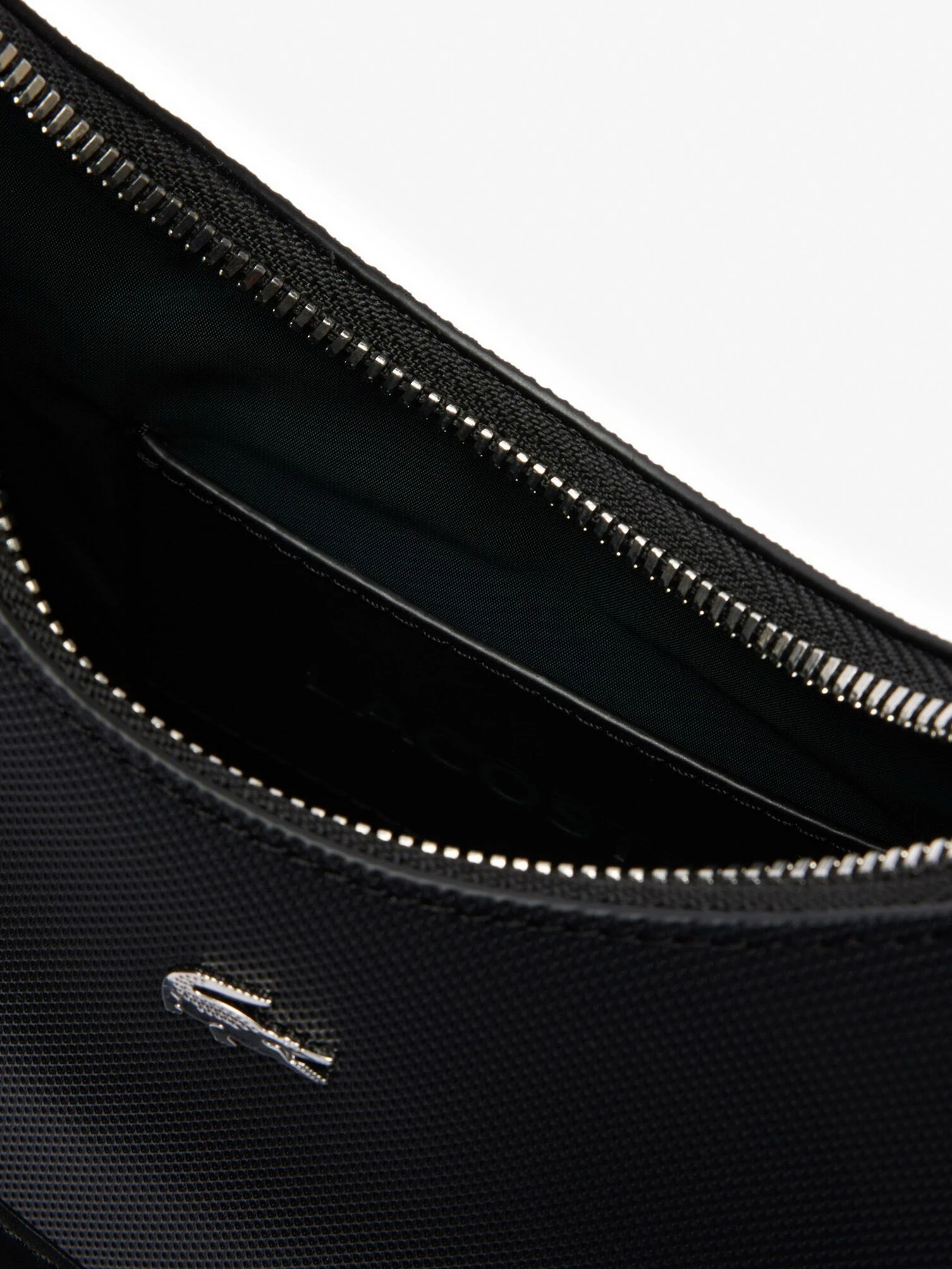 Сумки Lacoste модель NF4756DZ000 Сумки Lacoste модель NF4756DZ000 Фото