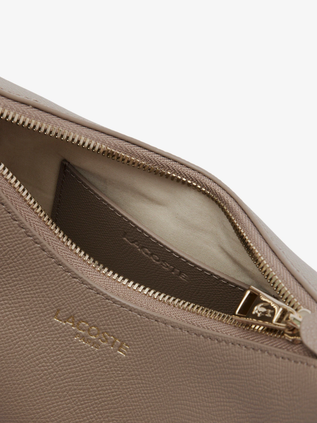 Сумки Lacoste модель NF5101PHN81 Сумки Lacoste модель NF5101PHN81 Фото