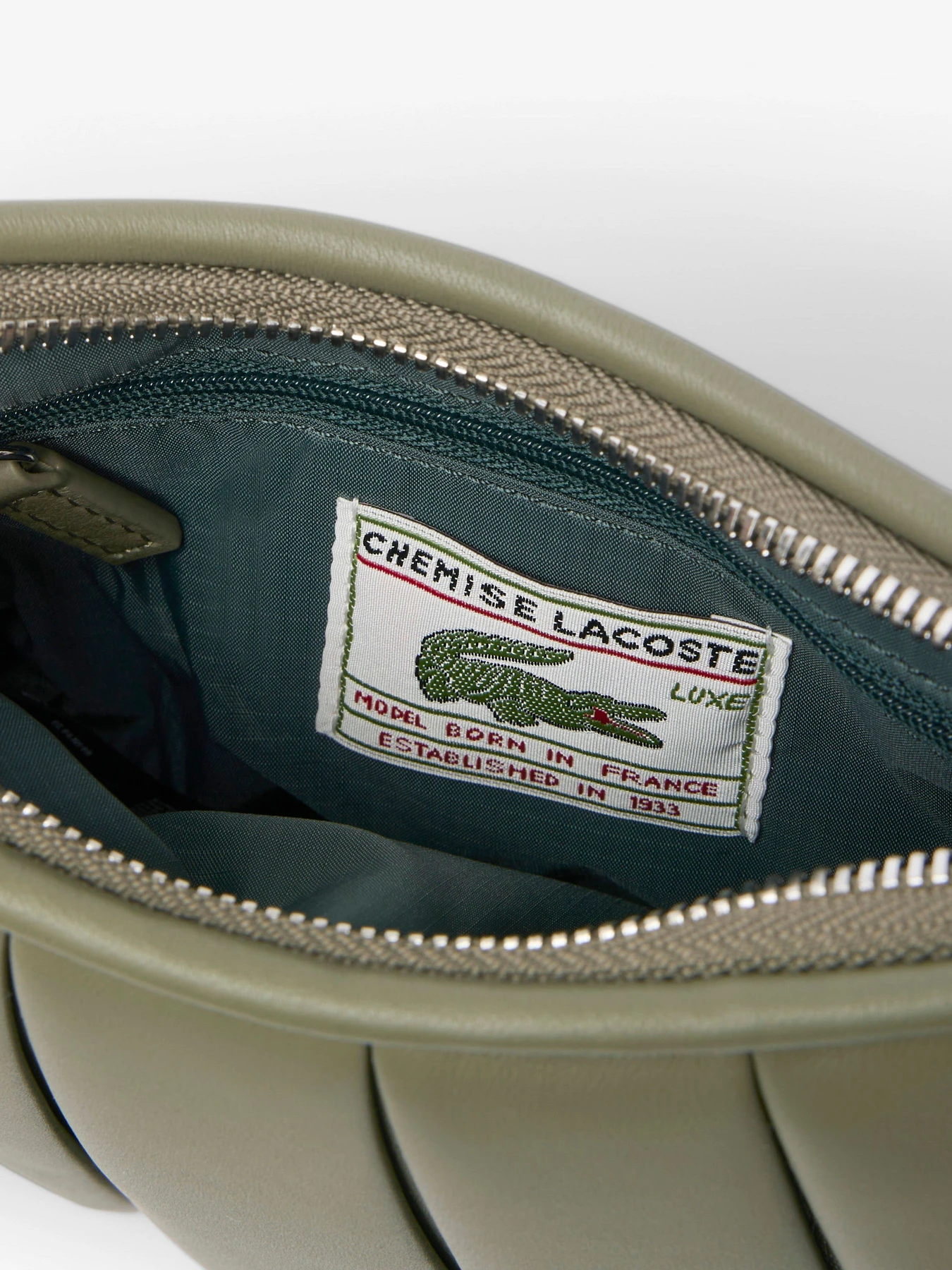 Сумки Lacoste модель NU5011DPN93 Сумки Lacoste модель NU5011DPN93 Фото