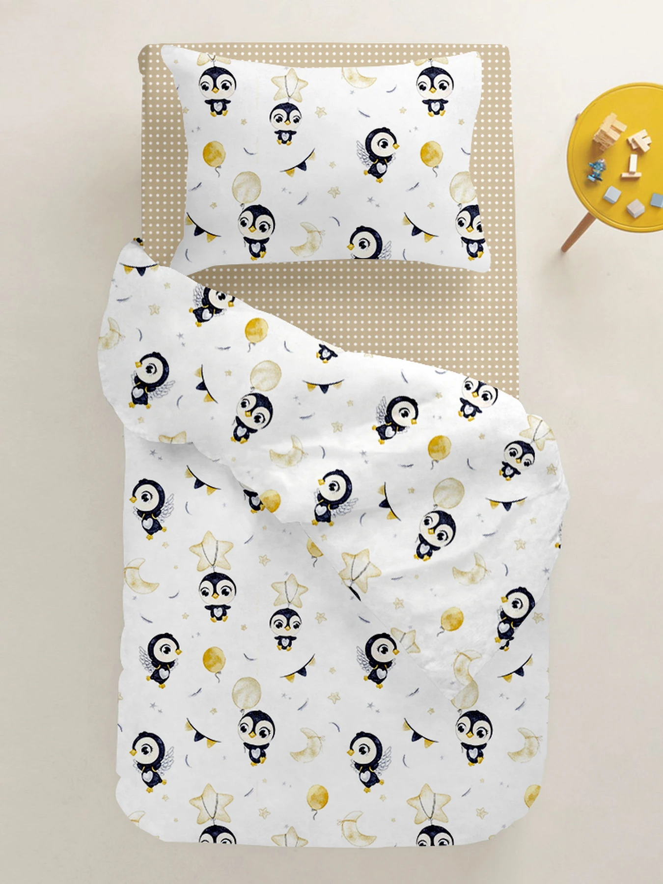 Детское постельное белье в кроватку PENGUINS Cosas модель PenguinsWhite_Dots_140 Фото
