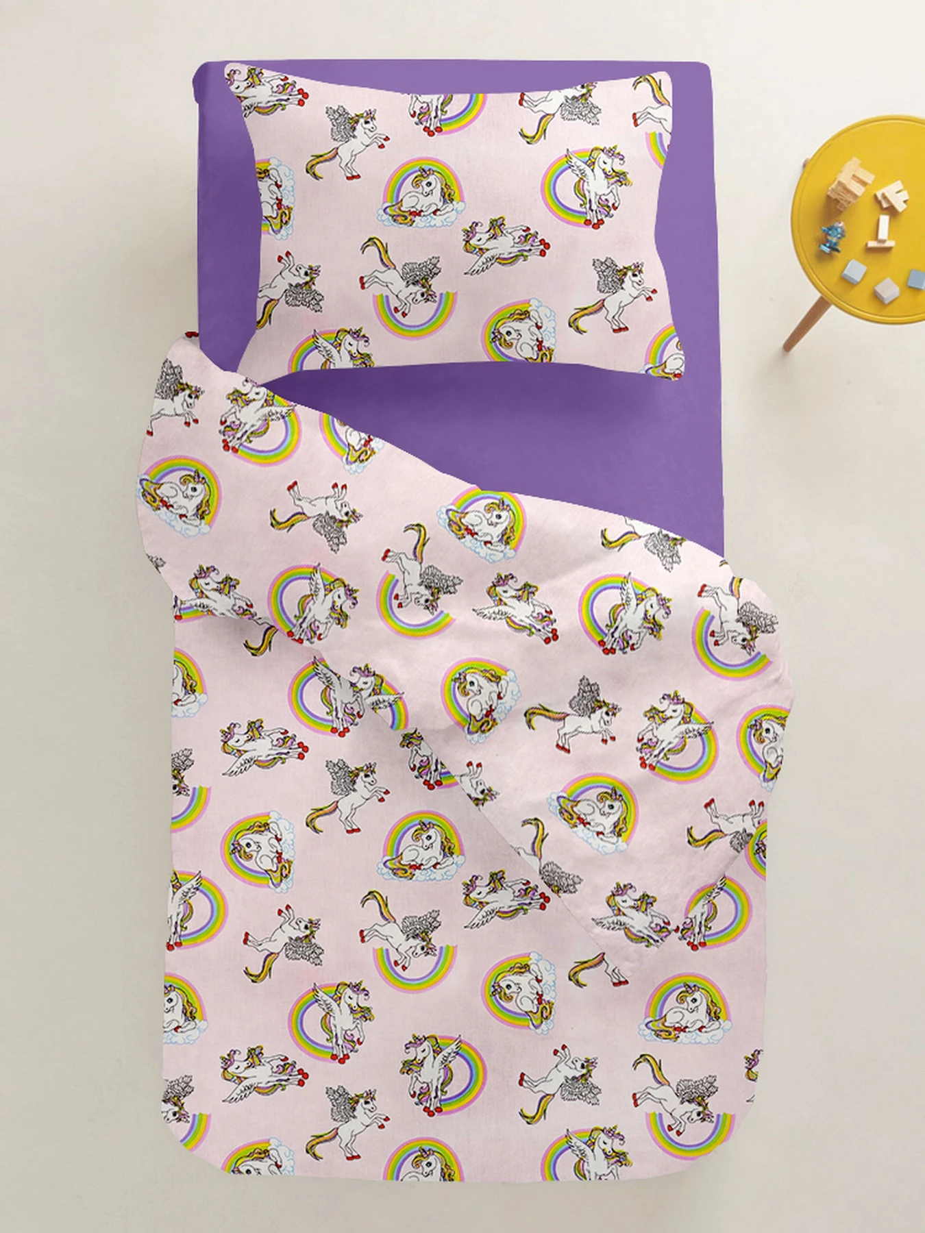 Дитяча постільна білизна в ліжечко RAINBOW UNICORN Cosas модель UnicornRainbowRose_PlumLight_140 Дитяча постільна білизна в ліжечко RAINBOW UNICORN Cosas модель UnicornRainbowRose_PlumLight_140 Фото