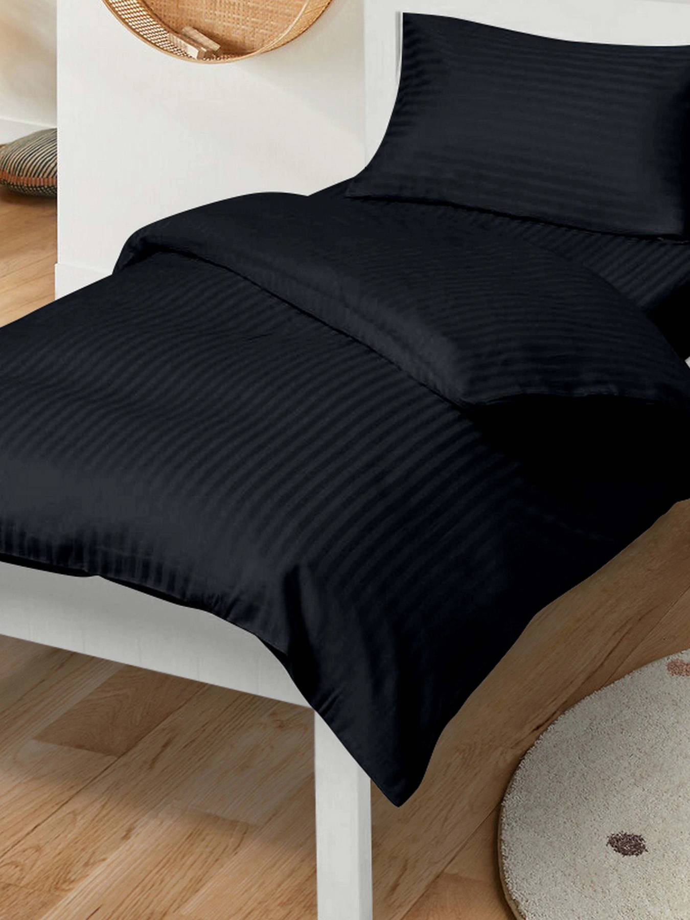 Детское постельное белье сатин в кроватку ONYX Cosas модель StrSatin_00Onyx_El80-Onyx_140 Фото