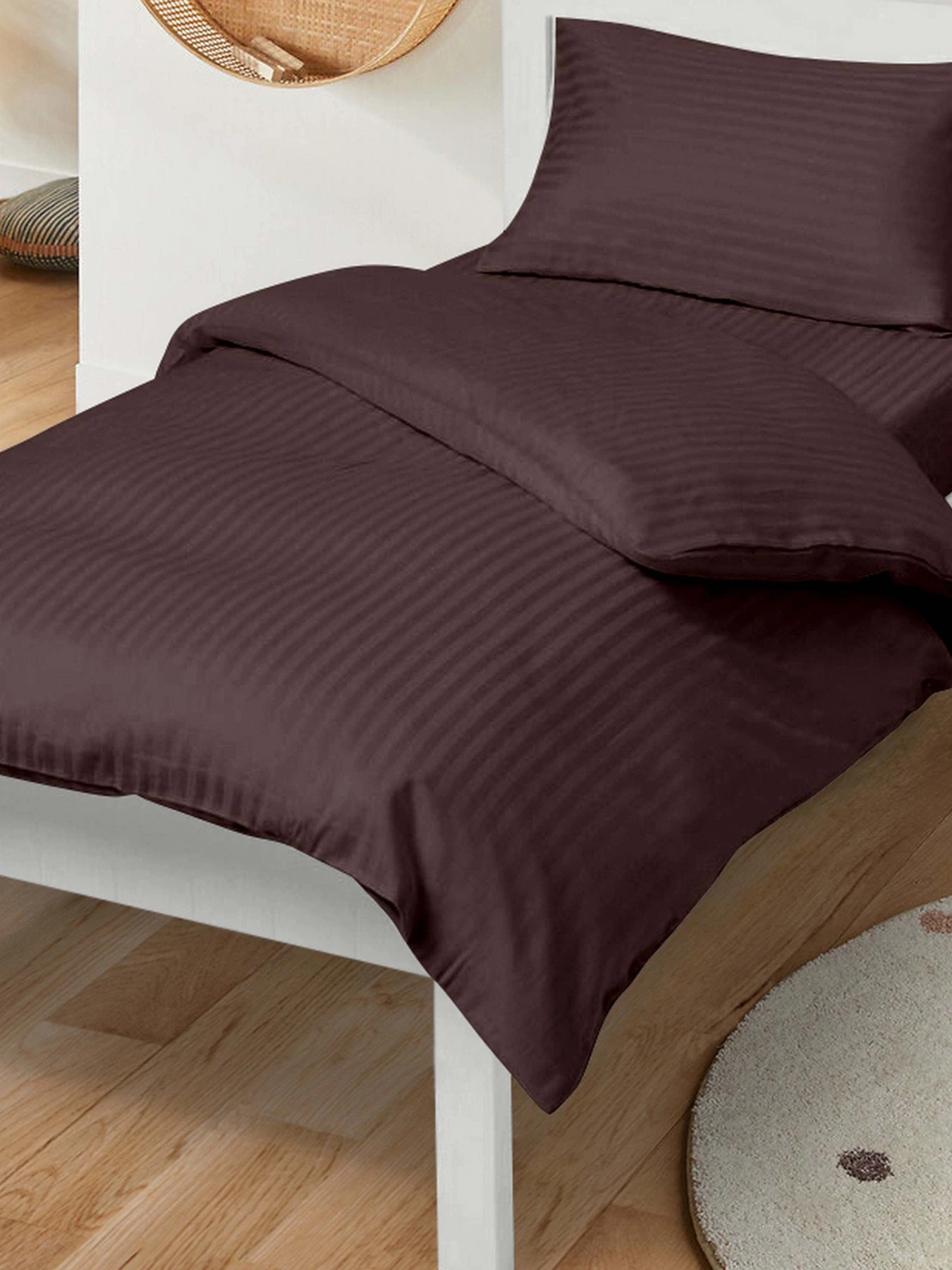 Детское постельное белье сатин в кроватку WALNUT Cosas модель StrSatin_26Walnut_El80-Walnut_140 Фото
