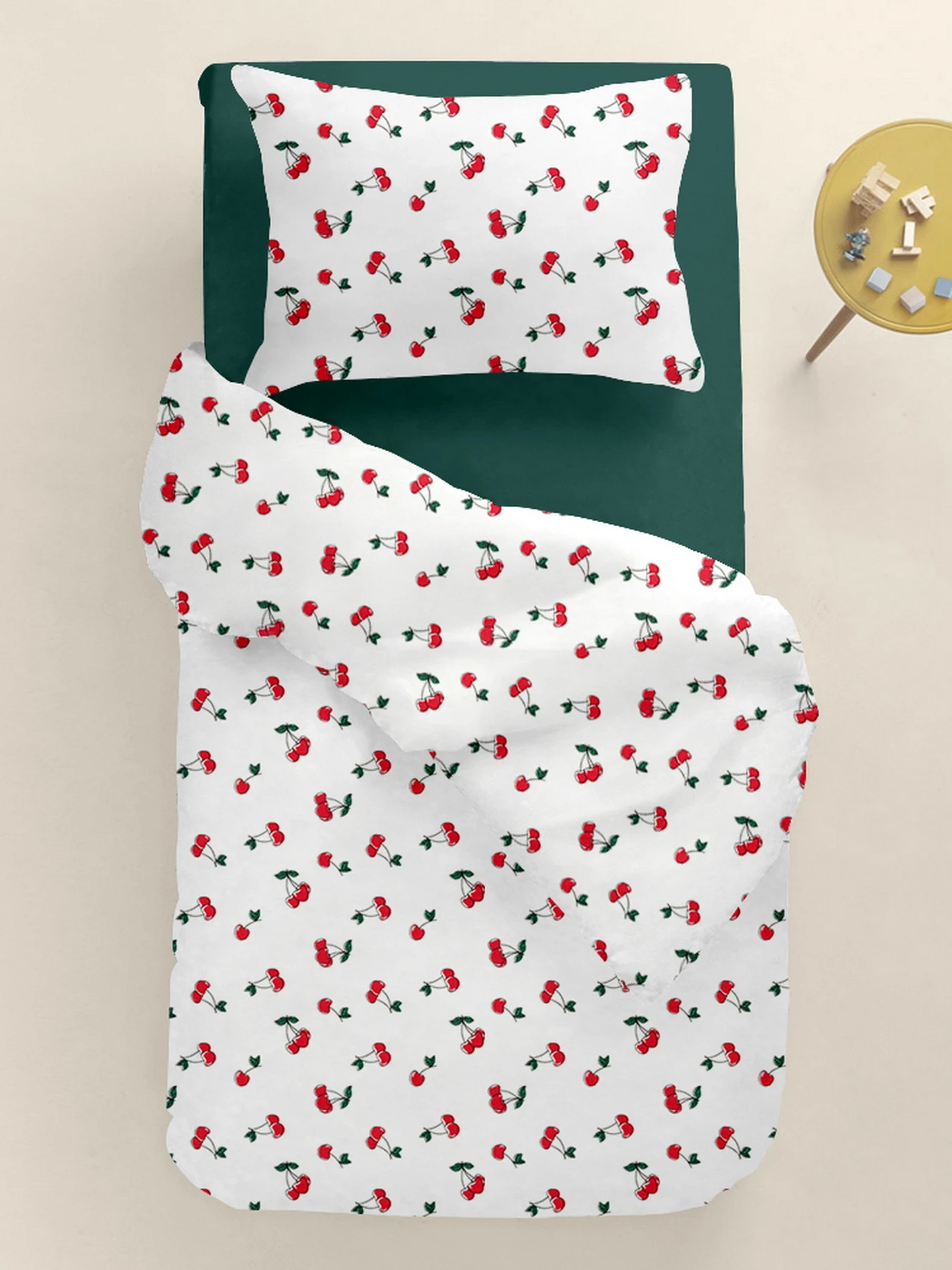 Дитяча постільна білизна в ліжечко CHERRY Cosas модель CherryBerry_91GreenDark_140 Дитяча постільна білизна в ліжечко CHERRY Cosas модель CherryBerry_91GreenDark_140 Фото