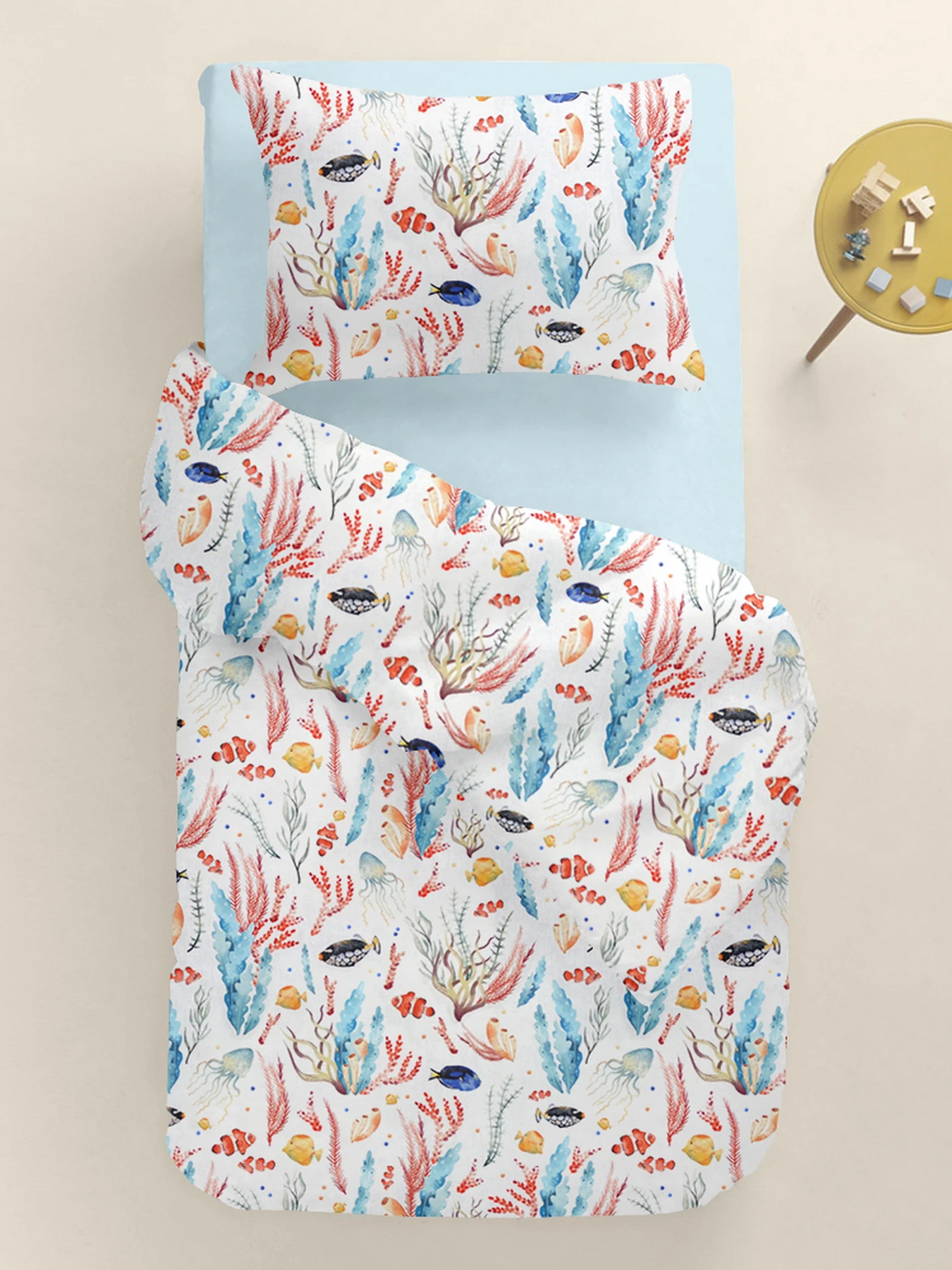 Детское постельное белье в кроватку CORAL REEF Cosas модель SeaReefColor_58LightBlue_140 Детское постельное белье в кроватку CORAL REEF Cosas модель SeaReefColor_58LightBlue_140 Фото