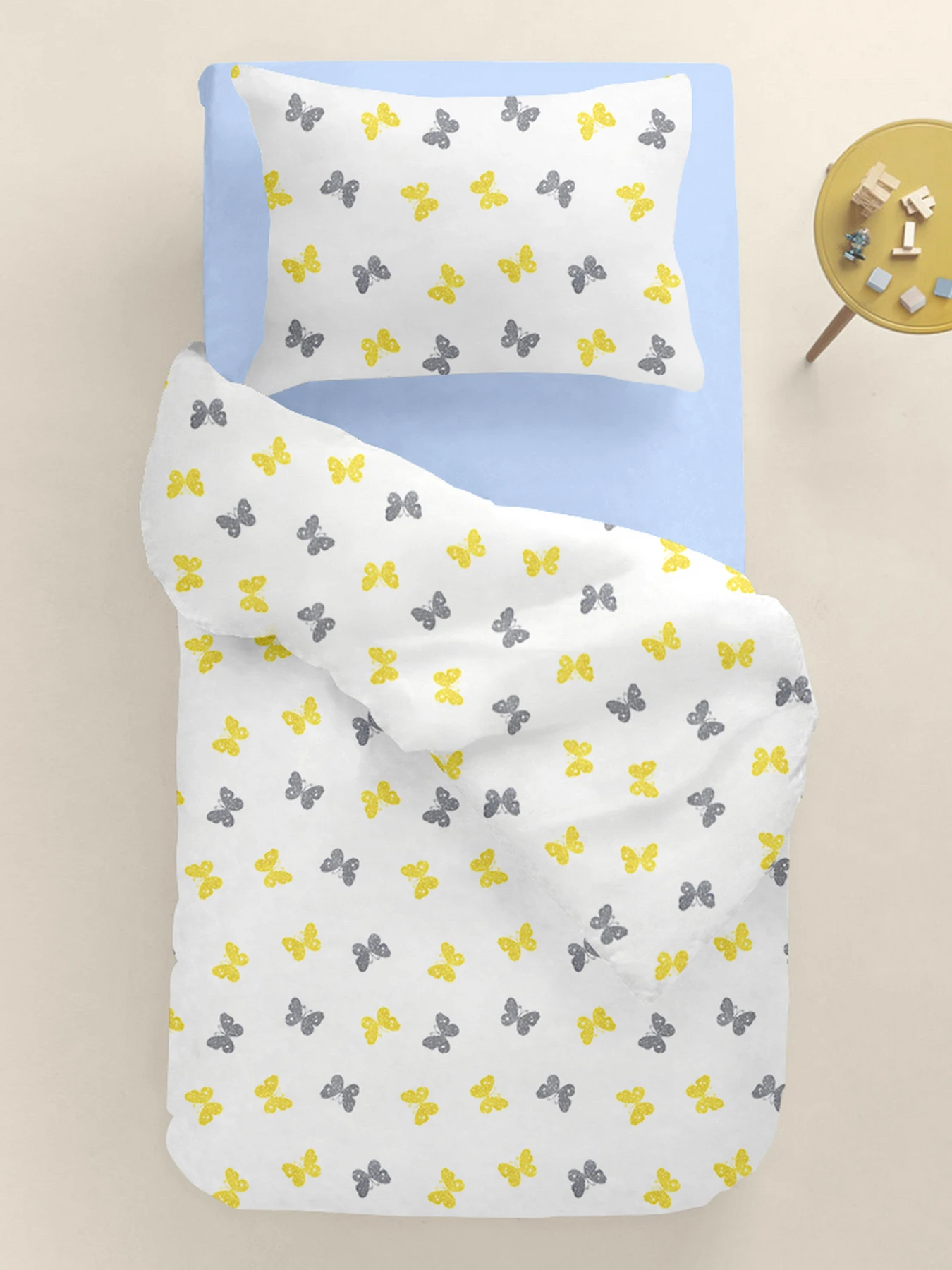 Дитяча постільна білизна в ліжечко BUTTERFLY SC13 Cosas модель ButterfliesGrayYellow_62Maya_140 Дитяча постільна білизна в ліжечко BUTTERFLY SC13 Cosas модель ButterfliesGrayYellow_62Maya_140 Фото