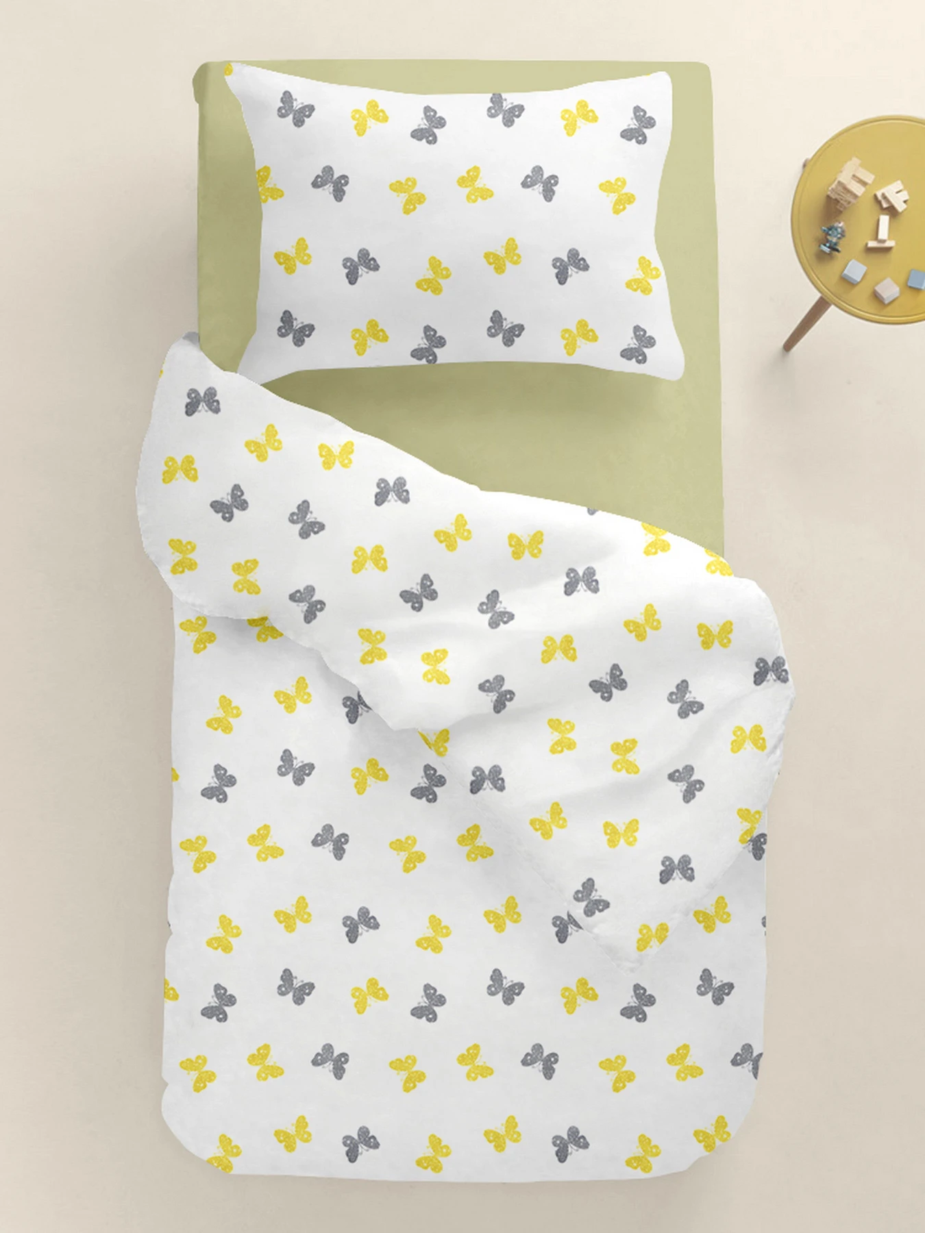 Дитяча постільна білизна в ліжечко BUTTERFLY SC14 Cosas модель ButterfliesGrayYellow_78Olive_140 Фото