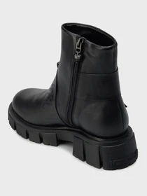 Ботинки и сапоги Moschino модель JA24115G0NIAX000 Фото