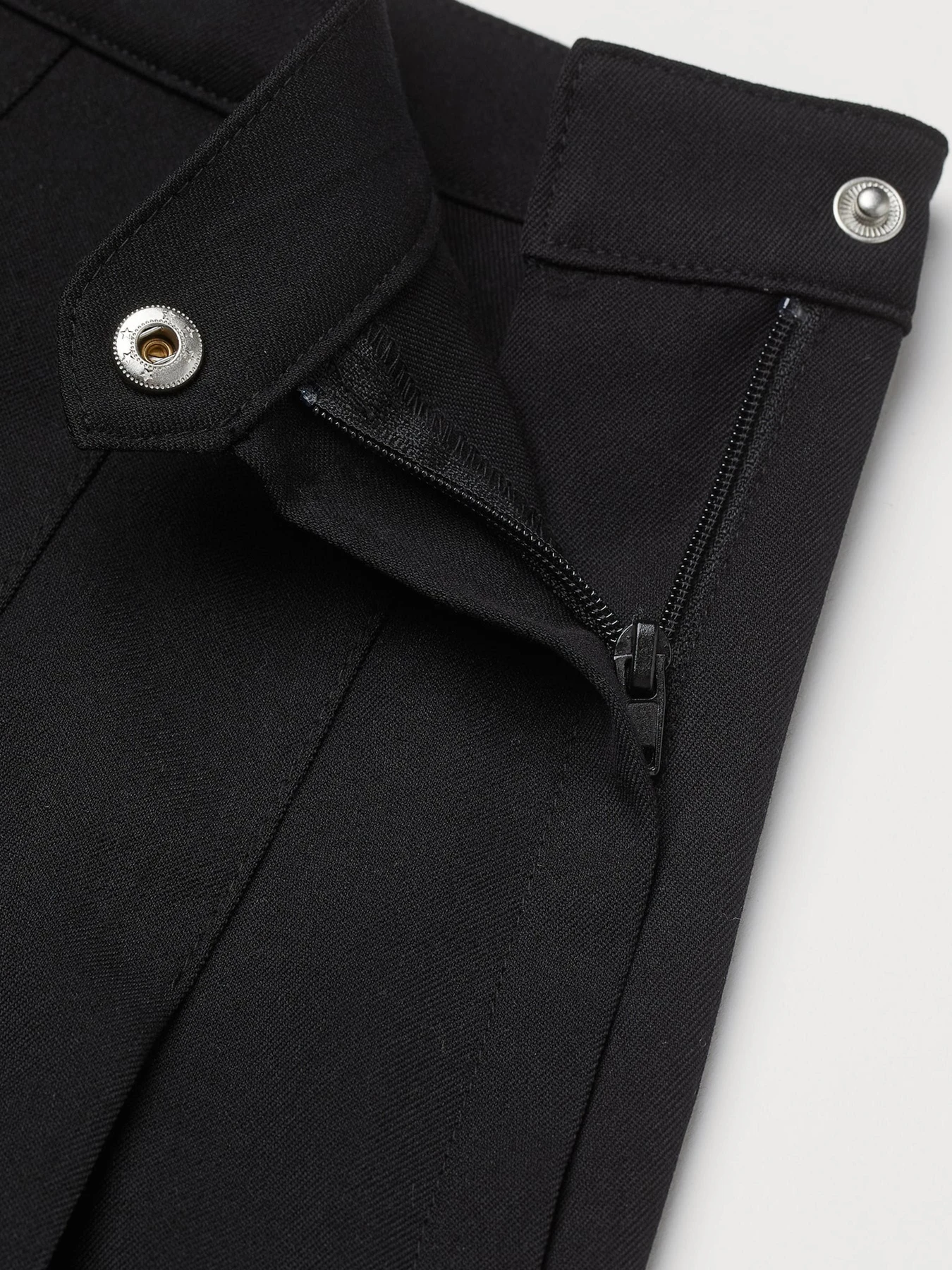 Юбки H&M модель 10135213kwer_Черный Фото