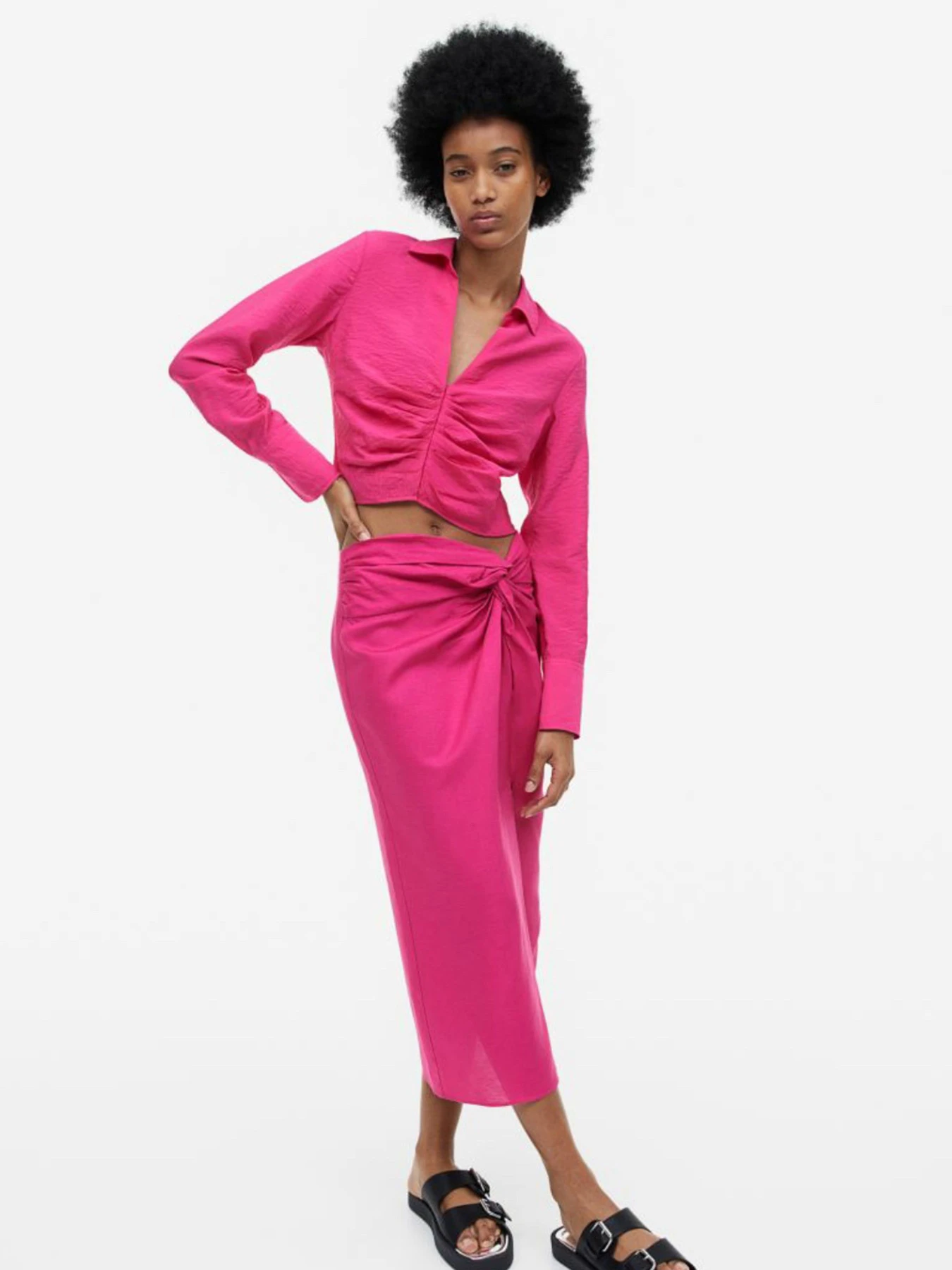 Рубашки H&M модель 1146946wer_Малиновый Фото