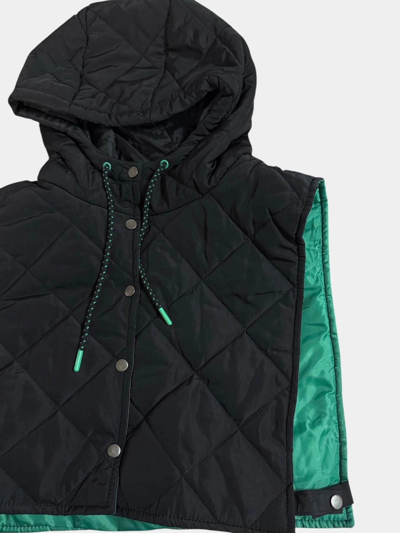 Куртки и дубленки H&M модель 7411126kwer_Черный Фото
