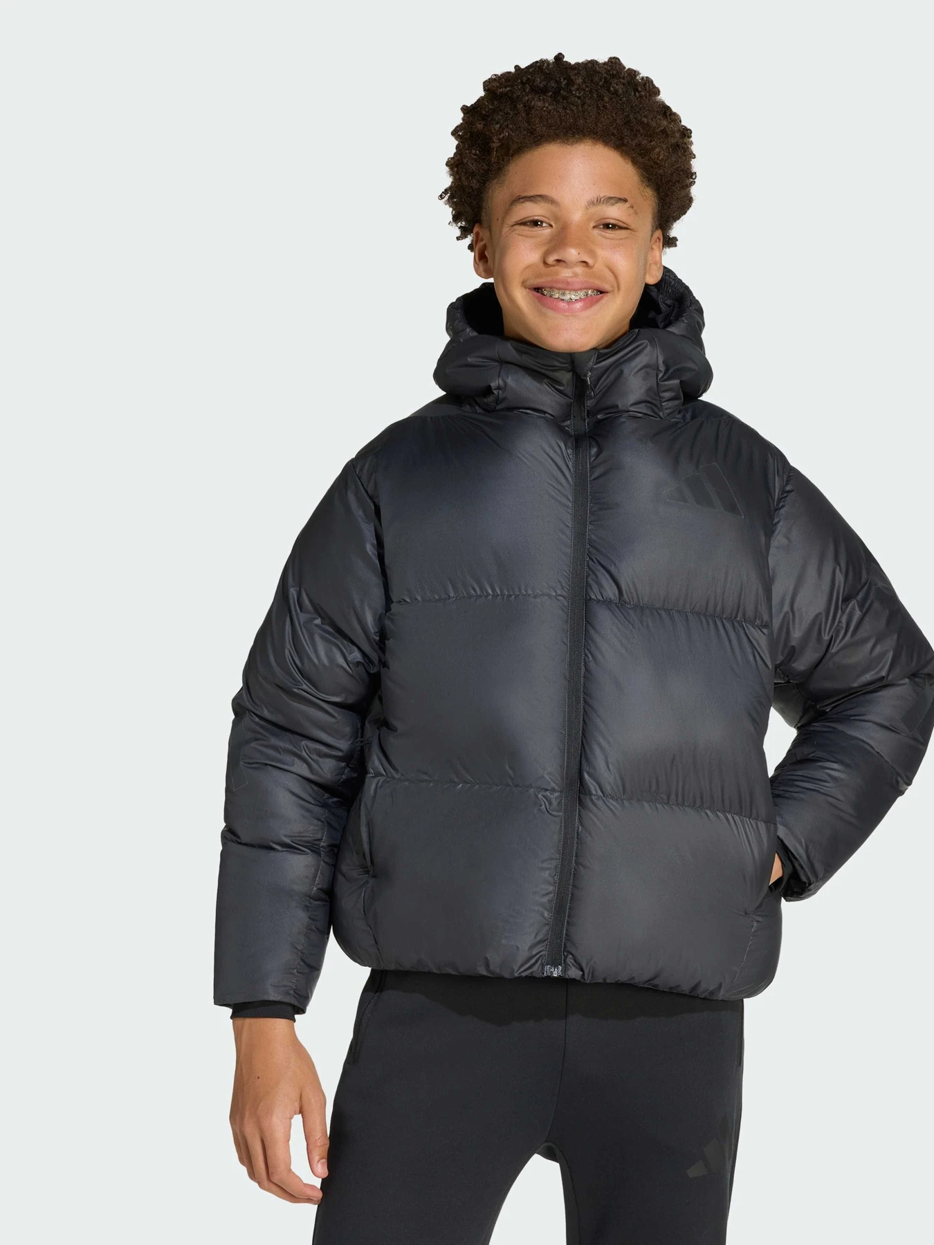 Куртки та дублянки Adidas ZNE модель JW2396 Куртки та дублянки Adidas ZNE модель JW2396 Фото