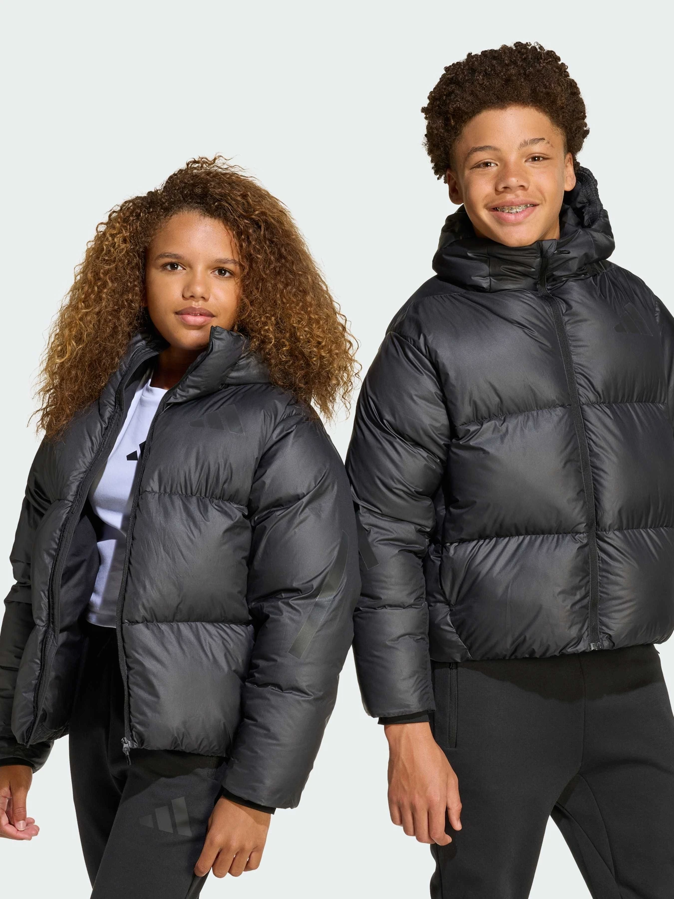 Куртки та дублянки Adidas ZNE модель JW2396 Куртки та дублянки Adidas ZNE модель JW2396 Фото