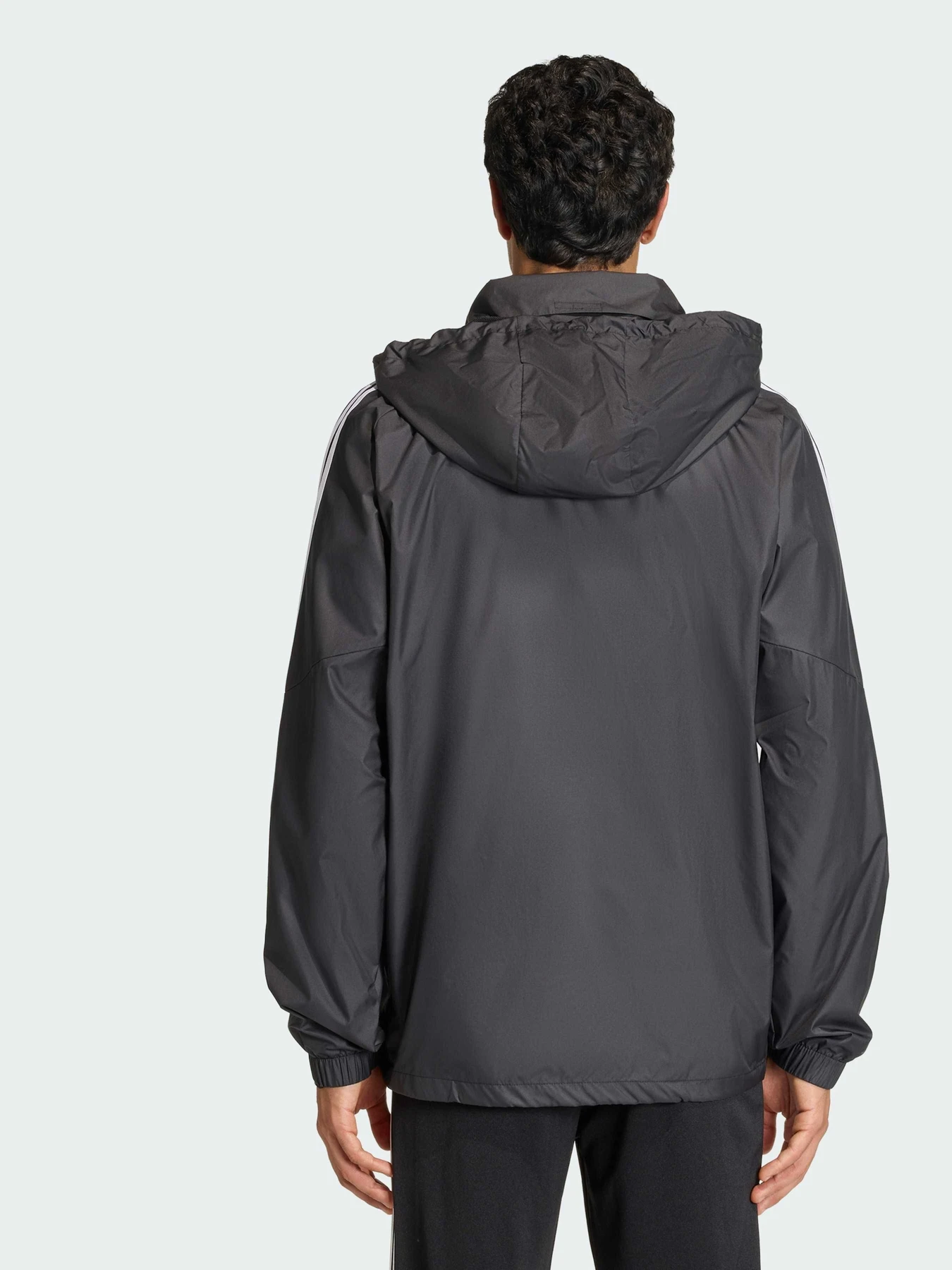 Куртки и дубленки Adidas Tiro модель JY9733 Фото